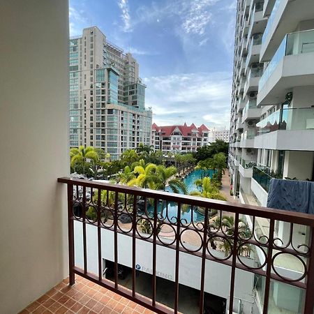The Hideaway Resort Pattaya By Rosewood Exterior photo