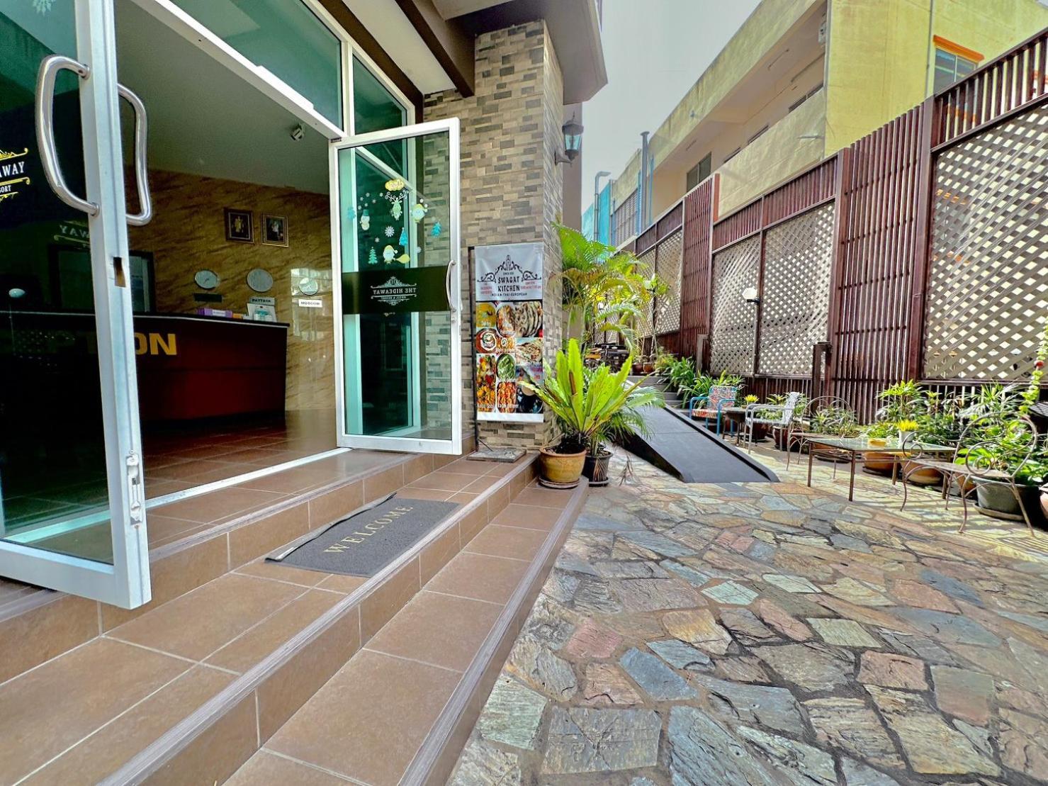 The Hideaway Resort Pattaya By Rosewood Exterior photo