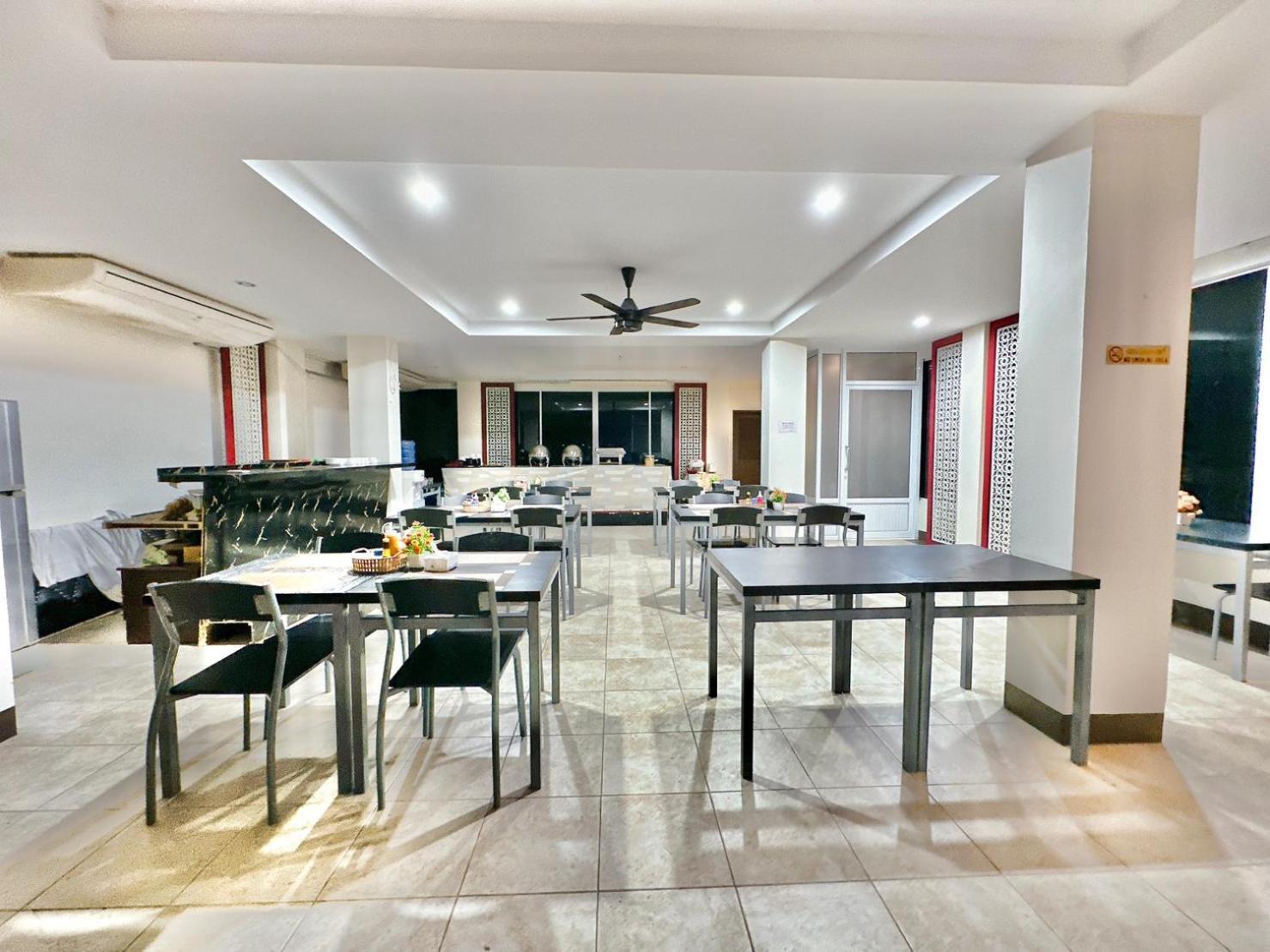 The Hideaway Resort Pattaya By Rosewood Exterior photo